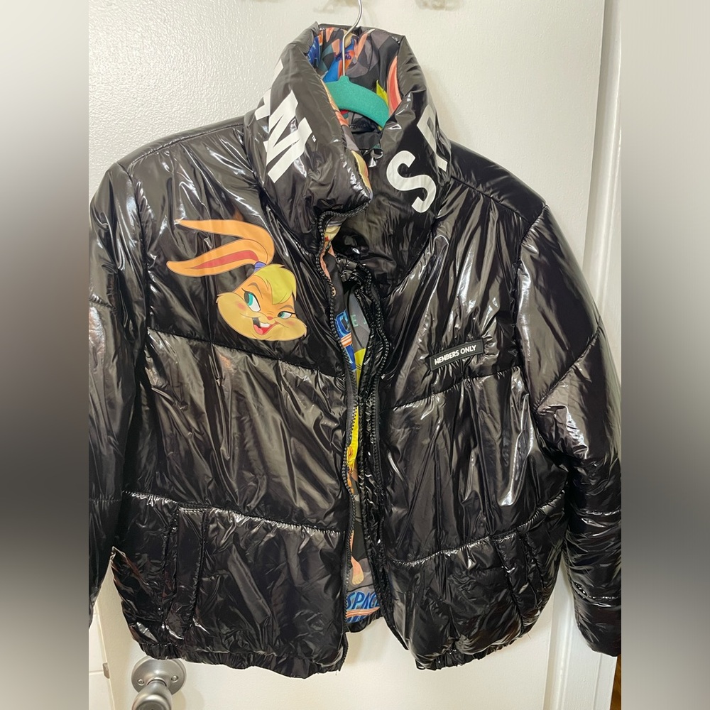 Black Members Only jacket size XL youth